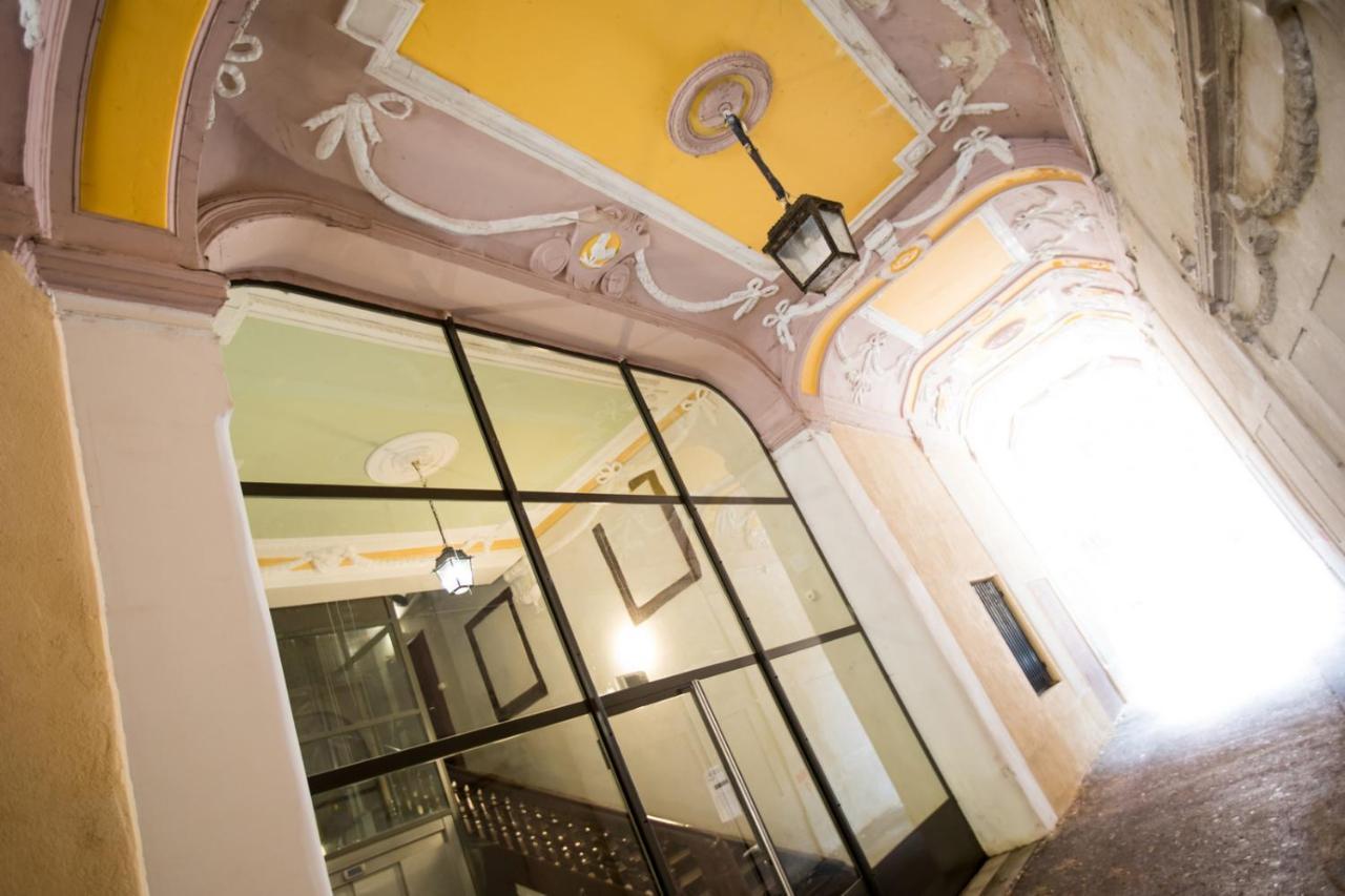 Apartamento Le Griffon Colmar Exterior foto